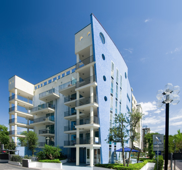 LUNGOMARE HOTEL