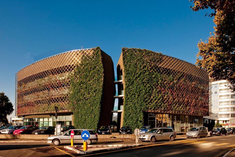FORUM CENTER